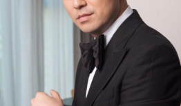 娱乐圈吃瓜男导演有哪些,那些热衷于吃瓜的男导演众生相